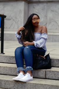 Off the shoulder top - Forever 21 | Frayed fringe bottom jeans - Fashion Nova