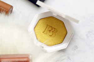 Fenty Beauty Killawatt Highlighter in Trophy Wife