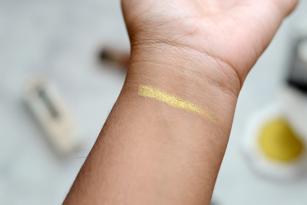 Killawatt Freestyle Highlighter in Trophy Wife swatch - Fenty Beauty 