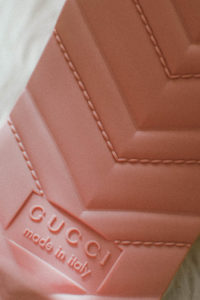 Gucci Pink Women’s rubber slide sandal review