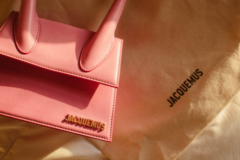 Jacquemus Le Chiquito Moyen/top-handle bag in pink